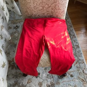 lululemon crop pants